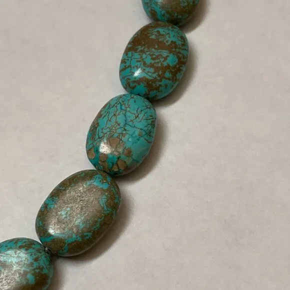 Turquoise Toggle Bracelet 7.25" - Picture 4 of 6